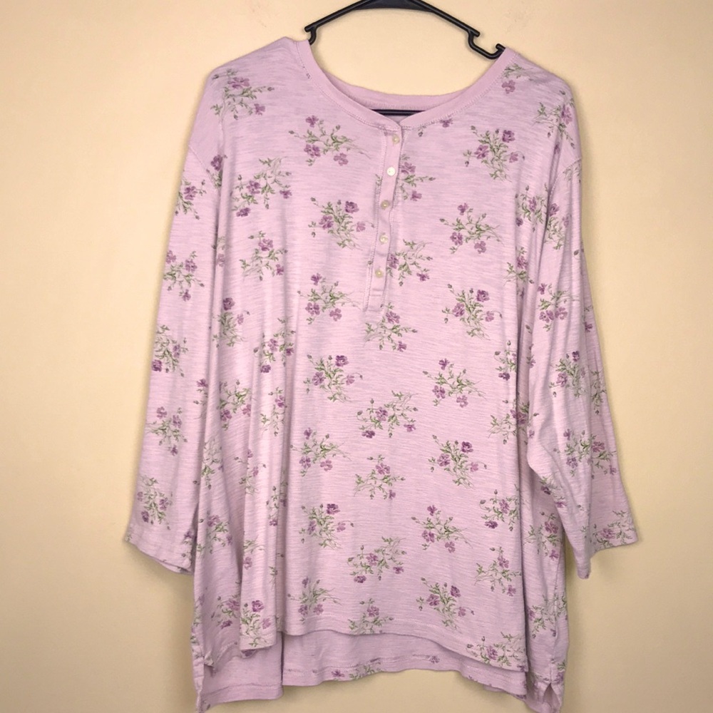 Chaps Women’s Floral Purple Quarter Button-Up 7/8 Sleeve Henley Shirt